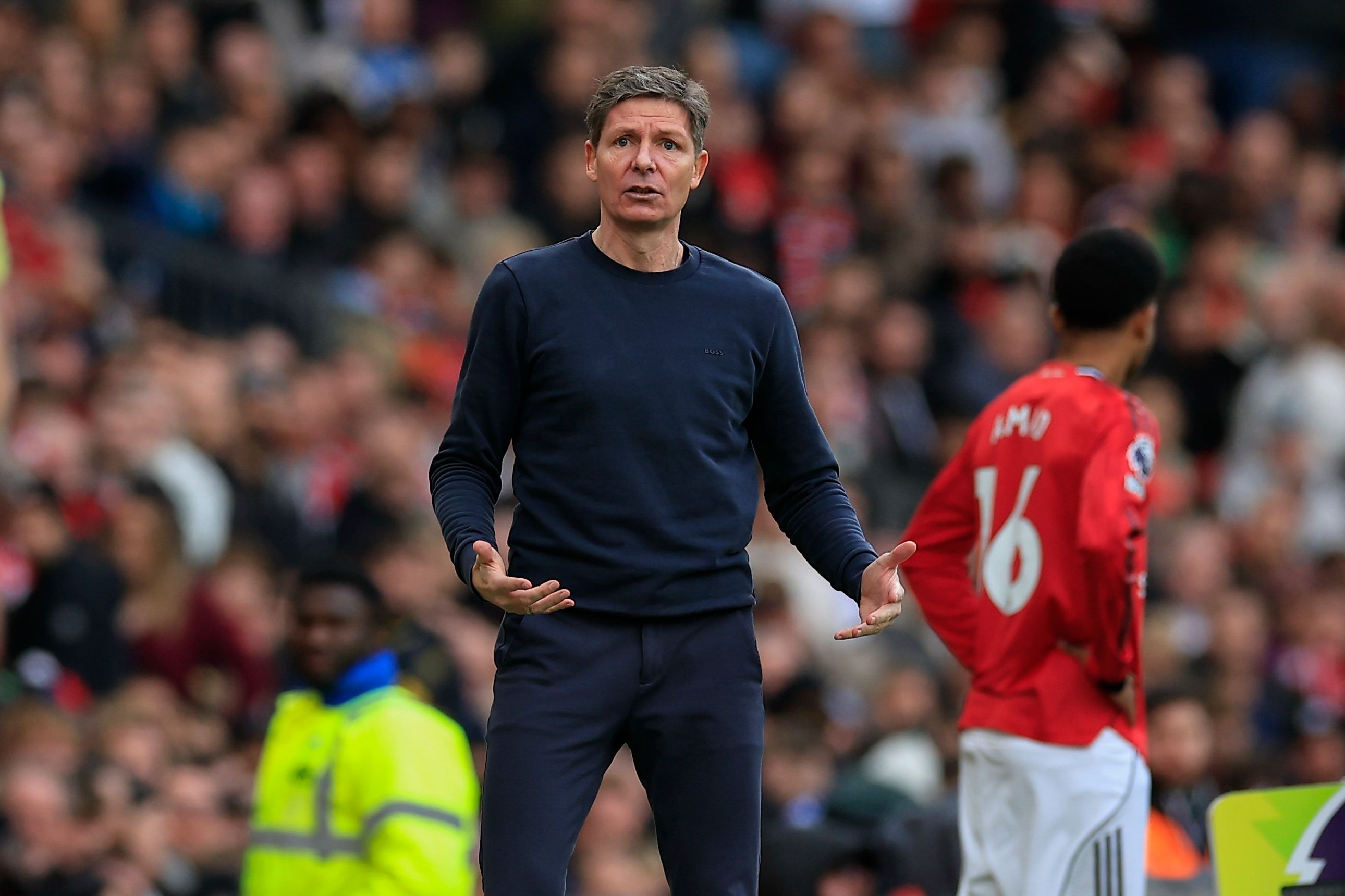 开云平台中国-太阳报：水晶宫主帅格拉斯纳开车超速，被禁驾六个月